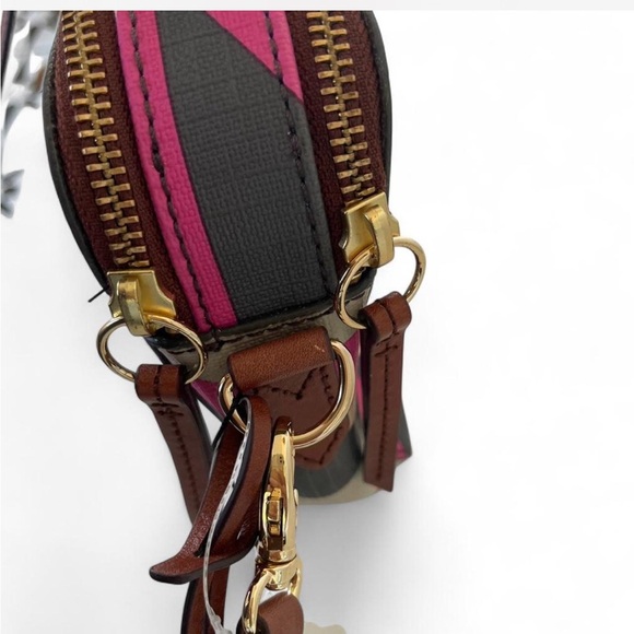 Fossil Geometric Patterned Crossbody Bag - Picture 3 of 6